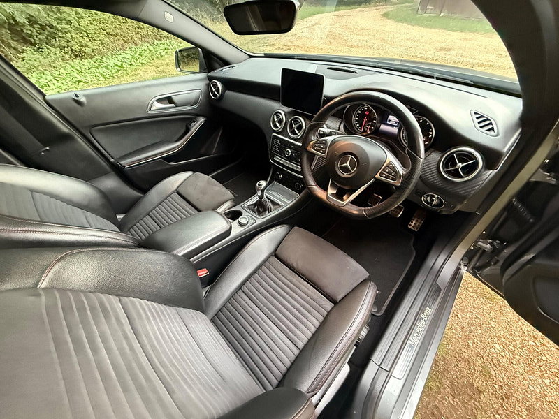 Mercedes-Benz A Class 1.6 A160 AMG Line (Executive) Euro 6 (s/s) 5dr