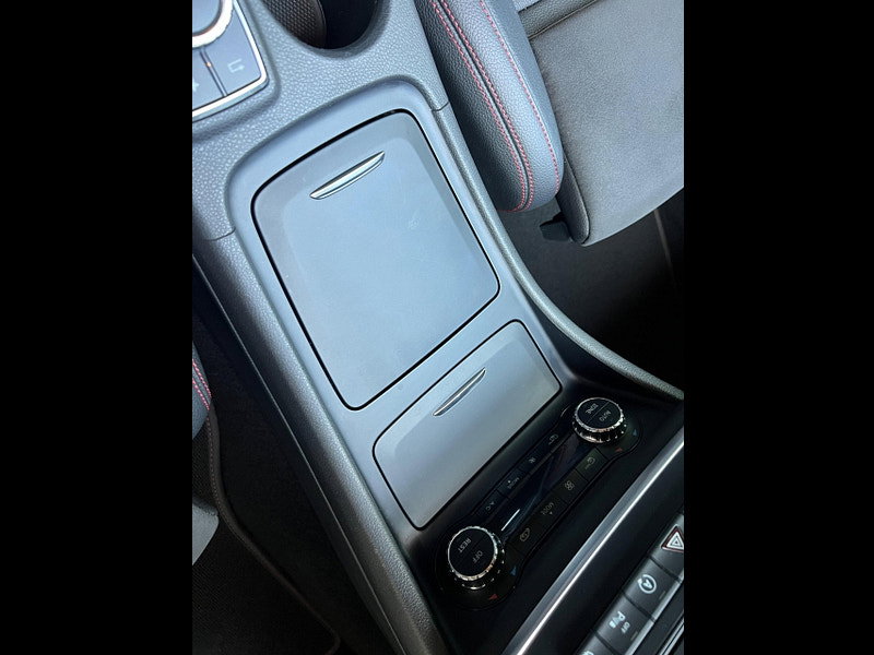 Mercedes-Benz GLA 1.6 GLA200 AMG Line (Executive) 7G-DCT Euro 6 (s/s) 5dr