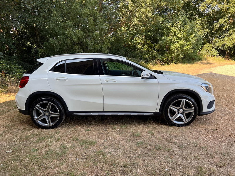 Mercedes-Benz GLA 1.6 GLA200 AMG Line (Executive) 7G-DCT Euro 6 (s/s) 5dr