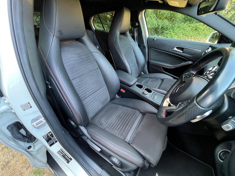 Mercedes-Benz GLA 1.6 GLA200 AMG Line (Executive) 7G-DCT Euro 6 (s/s) 5dr