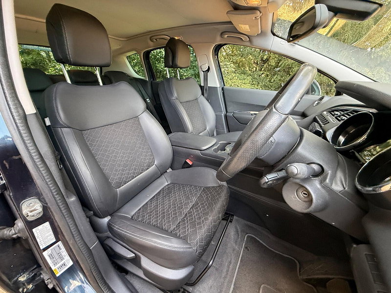 Peugeot 3008 1.6 HDi Allure Euro 5 5dr