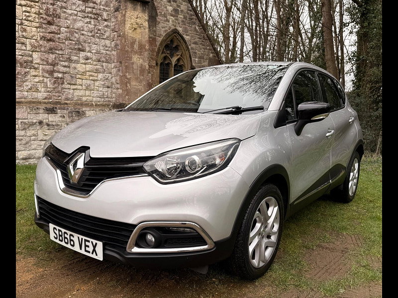 Renault Captur 1.5 dCi ENERGY Dynamique Nav Euro 6 (s/s) 5dr