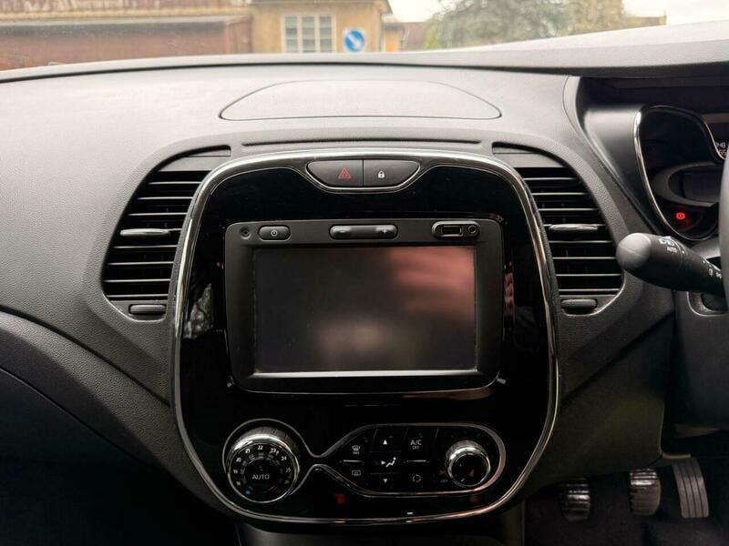 Renault Captur 1.5 dCi ENERGY Dynamique Nav Euro 6 (s/s) 5dr