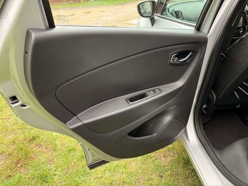 Renault Captur 1.5 dCi ENERGY Dynamique Nav Euro 6 (s/s) 5dr