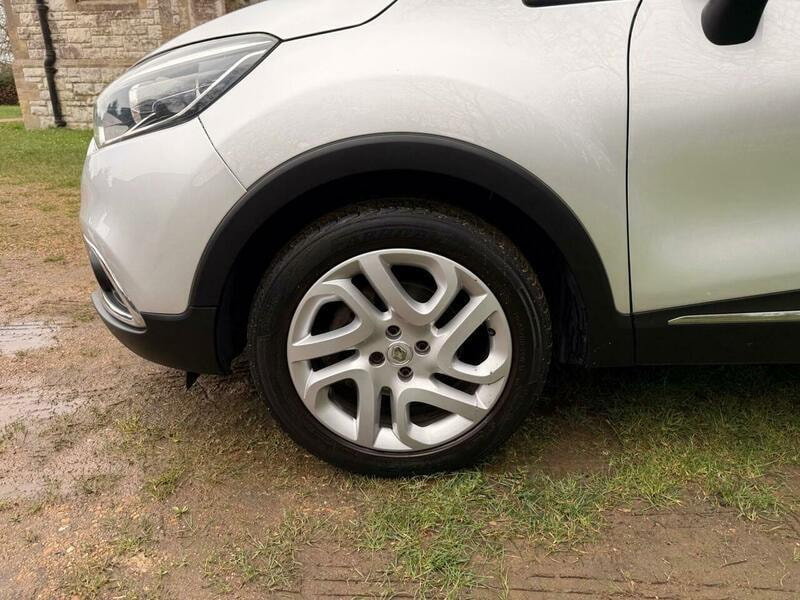 Renault Captur 1.5 dCi ENERGY Dynamique Nav Euro 6 (s/s) 5dr
