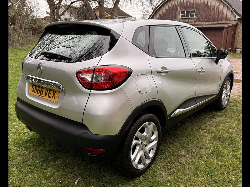 Renault Captur 1.5 dCi ENERGY Dynamique Nav Euro 6 (s/s) 5dr