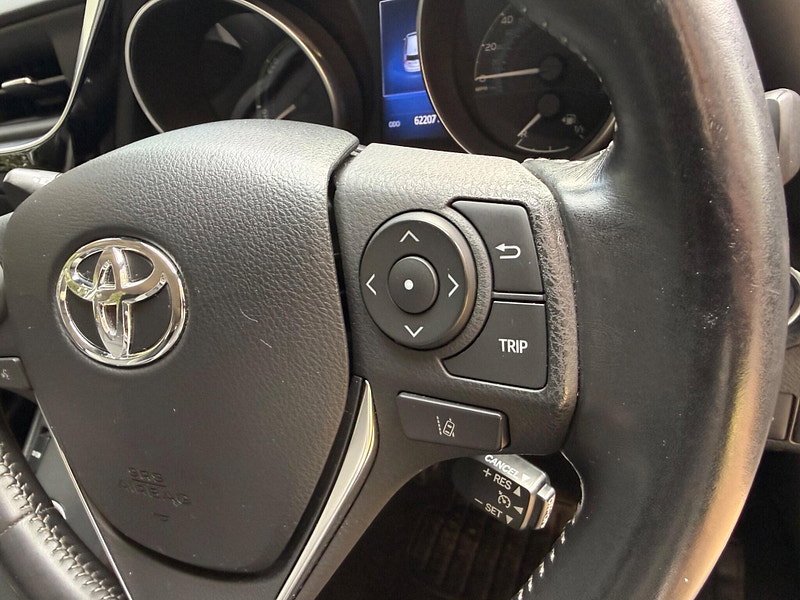 Toyota Auris 1.8 VVT-h Business Edition CVT Euro 6 (s/s) 5dr (Safety Sense)