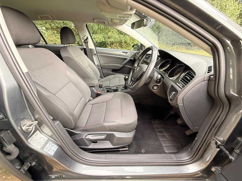 Volkswagen Golf 1.0 TSI SE Nav Euro 6 (s/s) 5dr