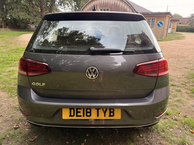 Volkswagen Golf 1.0 TSI SE Nav Euro 6 (s/s) 5dr
