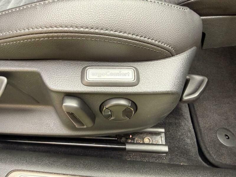 Volkswagen Passat 2.0 TDI BlueMotion Tech GT Euro 6 (s/s) 5dr