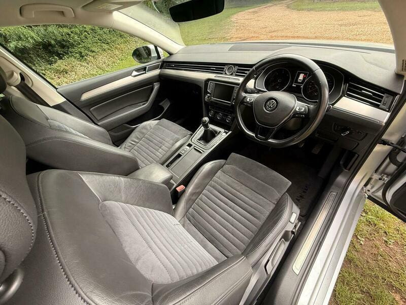 Volkswagen Passat 2.0 TDI BlueMotion Tech GT Euro 6 (s/s) 5dr