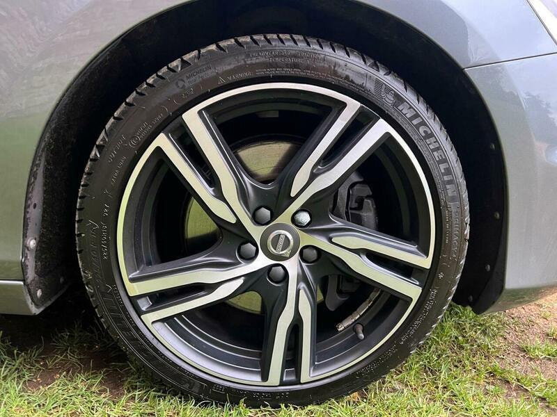 Volvo V40 2.0 D2 R-Design Pro Auto Euro 6 (s/s) 5dr