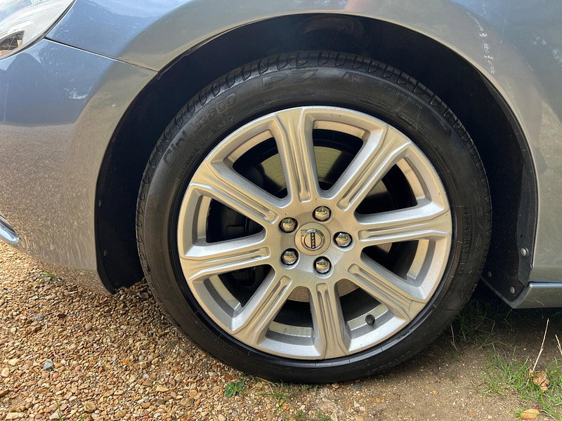 Volvo V40 2.0 D3 Inscription Euro 6 (s/s) 5dr
