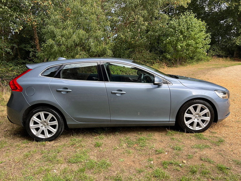 Volvo V40 2.0 D3 Inscription Euro 6 (s/s) 5dr