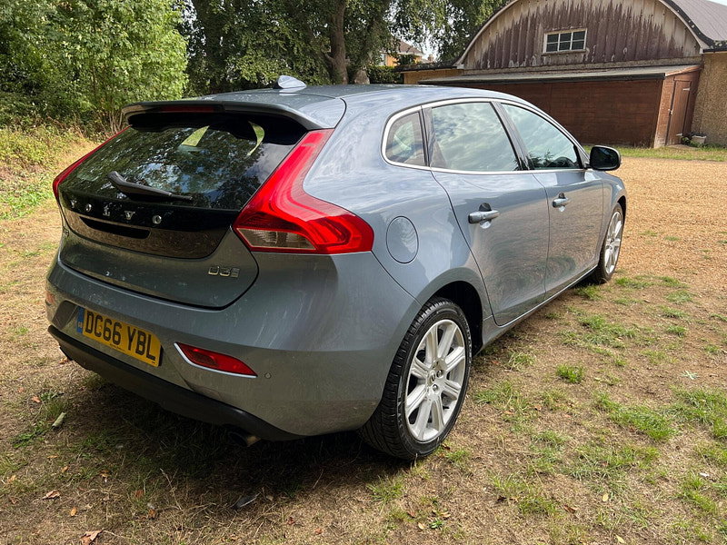 Volvo V40 2.0 D3 Inscription Euro 6 (s/s) 5dr