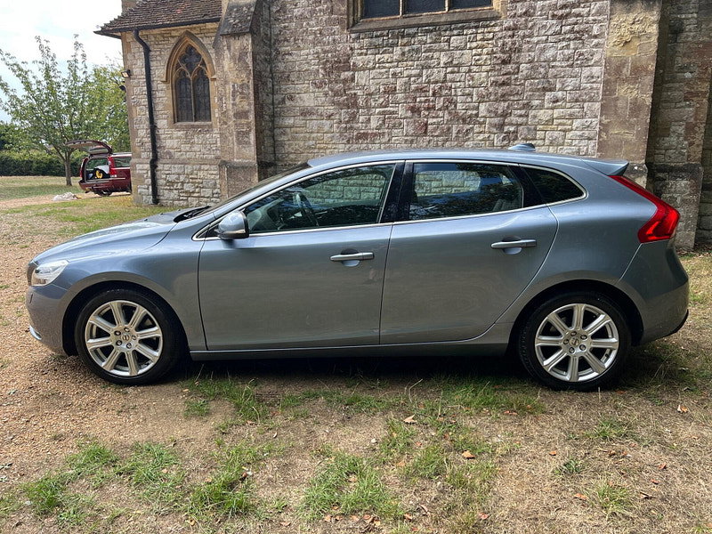 Volvo V40 2.0 D3 Inscription Euro 6 (s/s) 5dr