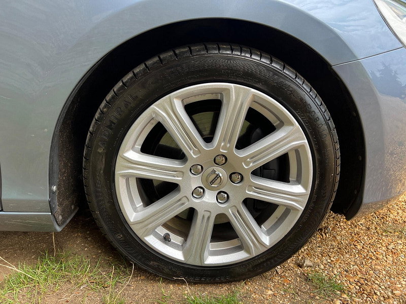 Volvo V40 2.0 D3 Inscription Euro 6 (s/s) 5dr