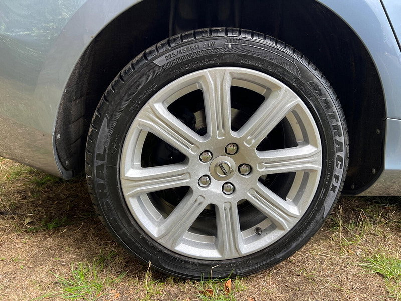 Volvo V40 2.0 D3 Inscription Euro 6 (s/s) 5dr