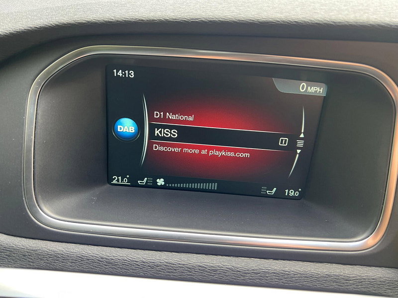 Volvo V40 2.0 D3 Inscription Euro 6 (s/s) 5dr