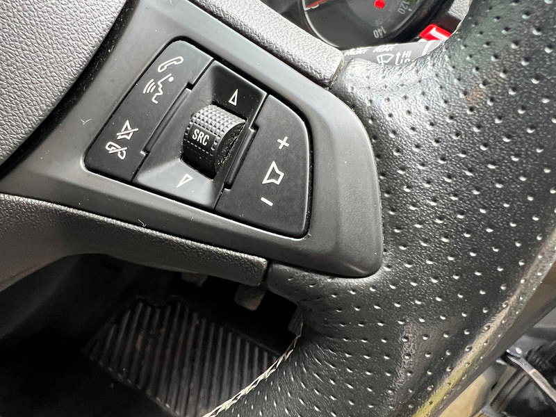Vauxhall Corsa 1.4i ecoTEC SRi VX Line Nav Black Euro 6 5dr