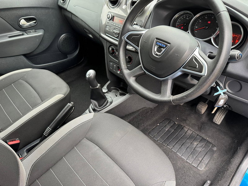 Dacia Sandero Stepway 0.9 TCe Essential Hatchback 5dr Petrol Manual Euro 6 (s/s) (90 ps)