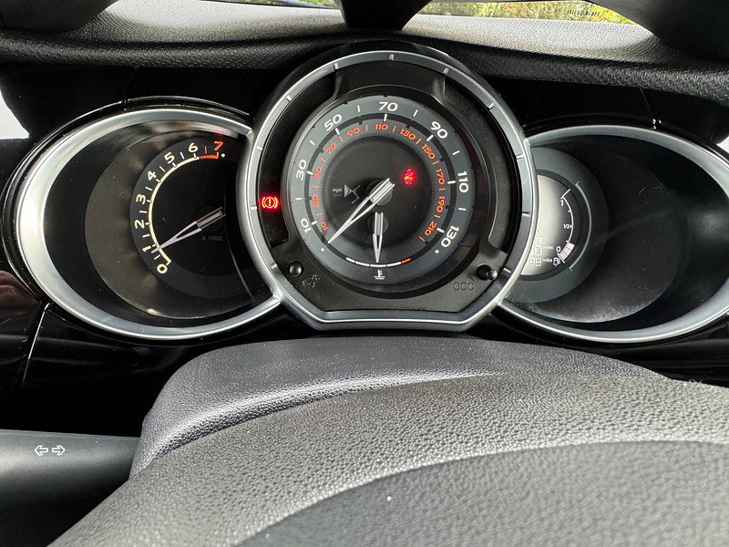 DS Automobiles DS 3 1.2 PureTech Elegance Hatchback 3dr Petrol Manual Euro 6 (s/s) (130 ps)
