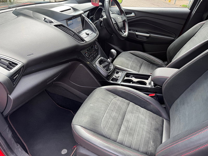 Ford Kuga 1.5 TDCi ST-Line SUV 5dr Diesel Manual Euro 6 (s/s) (120 ps)