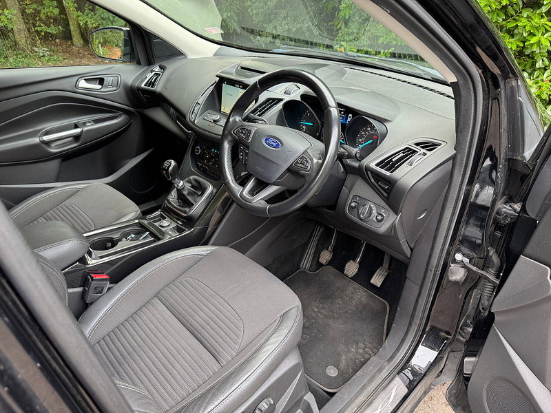 Ford Kuga 1.5 TDCi Titanium SUV 5dr Diesel Manual Euro 6 (s/s) (120 ps)