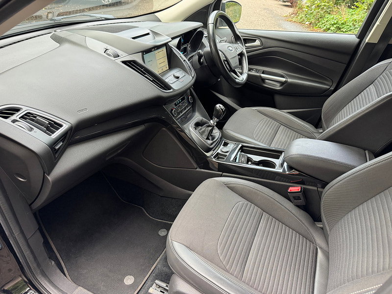 Ford Kuga 1.5 TDCi Titanium SUV 5dr Diesel Manual Euro 6 (s/s) (120 ps)