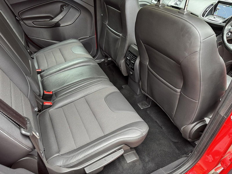 Ford Kuga 2.0 TDCi Titanium SUV 5dr Diesel Manual 2WD Euro 6 (s/s) (150 ps)