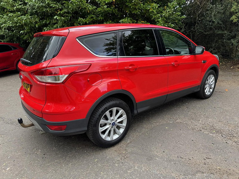 Ford Kuga 2.0 TDCi Titanium SUV 5dr Diesel Manual 2WD Euro 6 (s/s) (150 ps)