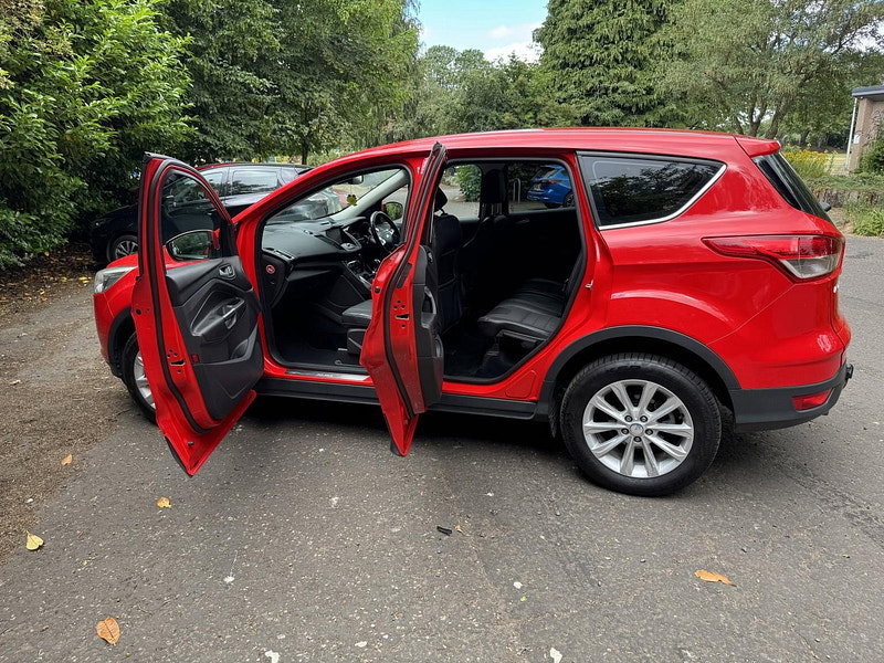 Ford Kuga 2.0 TDCi Titanium SUV 5dr Diesel Manual 2WD Euro 6 (s/s) (150 ps)