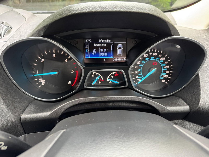 Ford Kuga 2.0 TDCi Titanium SUV 5dr Diesel Manual 2WD Euro 6 (s/s) (150 ps)