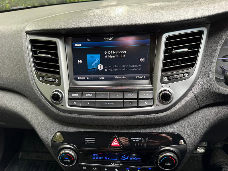 Hyundai Tucson 1.7 CRDi Blue Drive Premium SUV 5dr Diesel Manual Euro 6 (s/s) (116 ps)