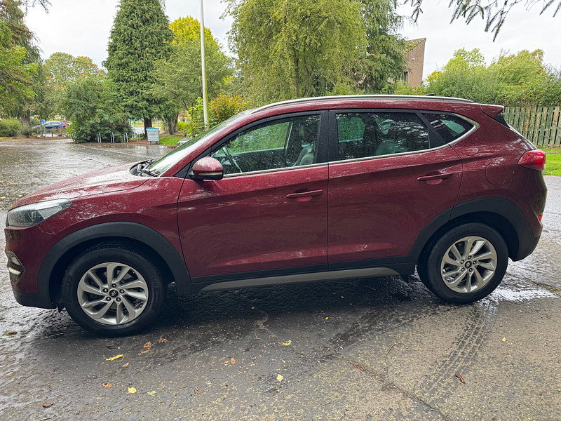 Hyundai Tucson 1.7 CRDi Blue Drive Premium SUV 5dr Diesel Manual Euro 6 (s/s) (116 ps)