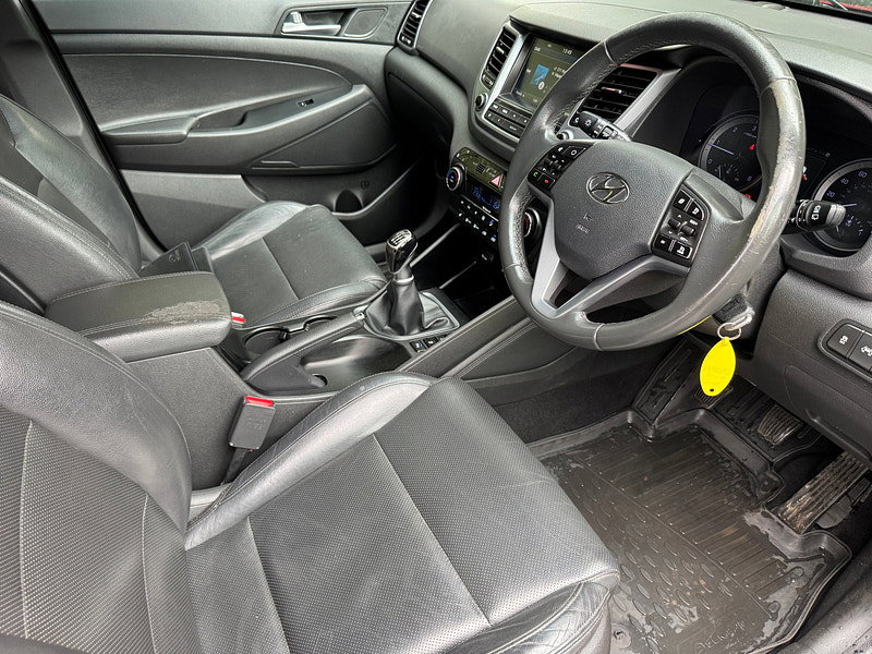 Hyundai Tucson 1.7 CRDi Blue Drive Premium SUV 5dr Diesel Manual Euro 6 (s/s) (116 ps)