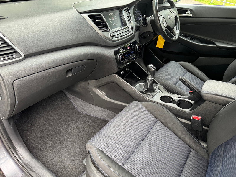 Hyundai Tucson 1.7 CRDi Blue Drive SE Nav SUV 5dr Diesel Manual Euro 6 (s/s) (116 ps)