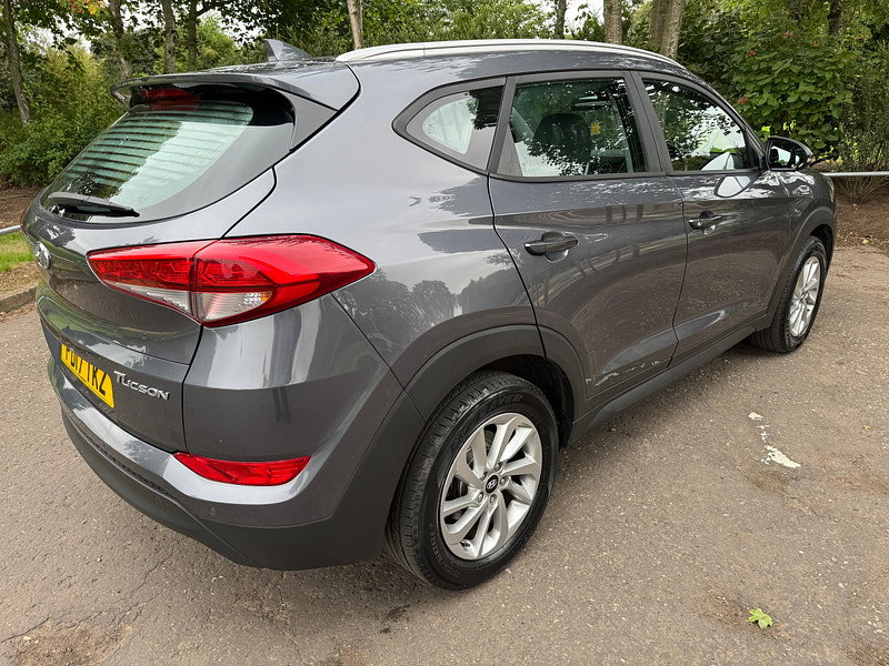 Hyundai Tucson 1.7 CRDi Blue Drive SE Nav SUV 5dr Diesel Manual Euro 6 (s/s) (116 ps)