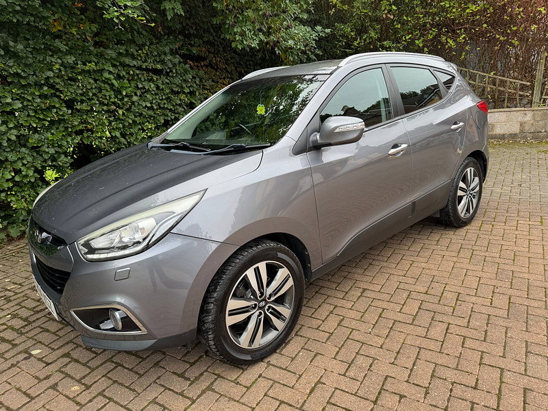 Hyundai IX35 2.0 CRDi Premium SUV 5dr Diesel Manual 4WD Euro 5 (134 bhp)