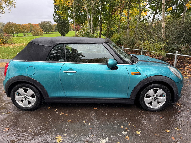 MINI Convertible 1.5 Cooper D Convertible 2dr Diesel Manual Euro 6 (s/s) (116 ps)