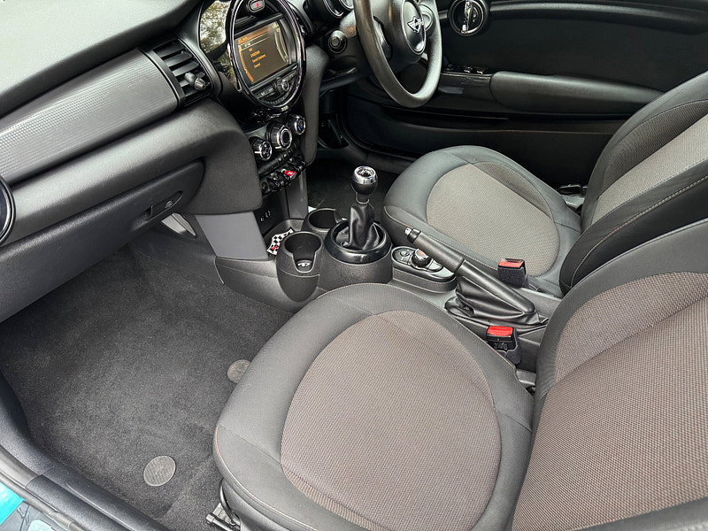 MINI Convertible 1.5 Cooper D Convertible 2dr Diesel Manual Euro 6 (s/s) (116 ps)