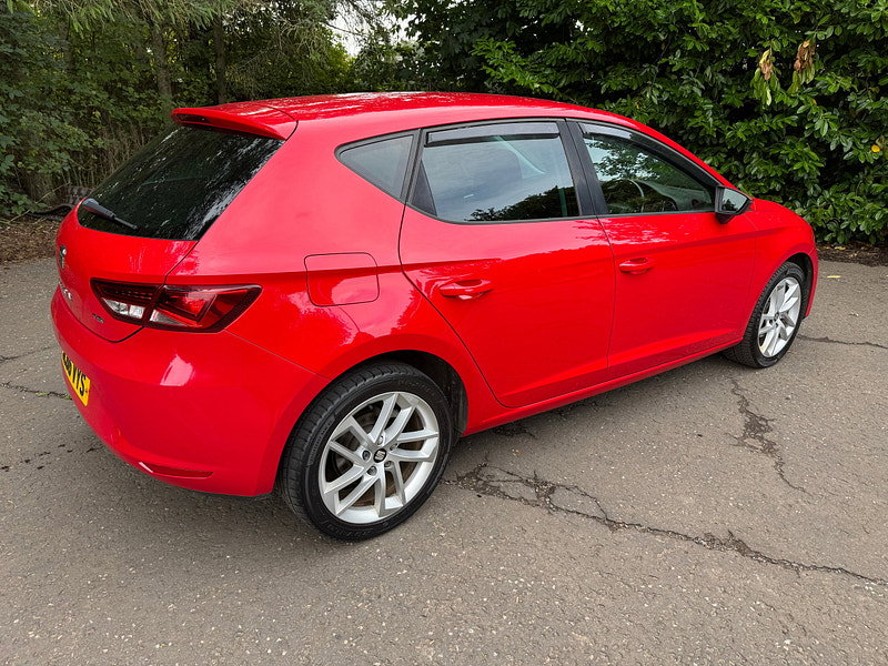 Seat Leon 1.2 TSI SE Dynamic Technology Hatchback 5dr Petrol Manual Euro 6 (s/s) (110 ps)