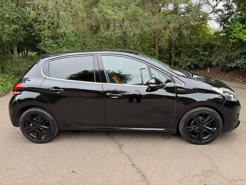 Peugeot 208 1.2 PureTech GT Line Hatchback 5dr Petrol Manual Euro 6 (s/s) (110 ps)