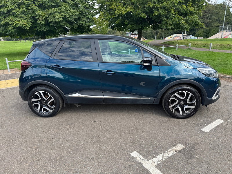 Renault Captur 0.9 TCe ENERGY Iconic SUV 5dr Petrol Manual Euro 6 (s/s) (90 ps)