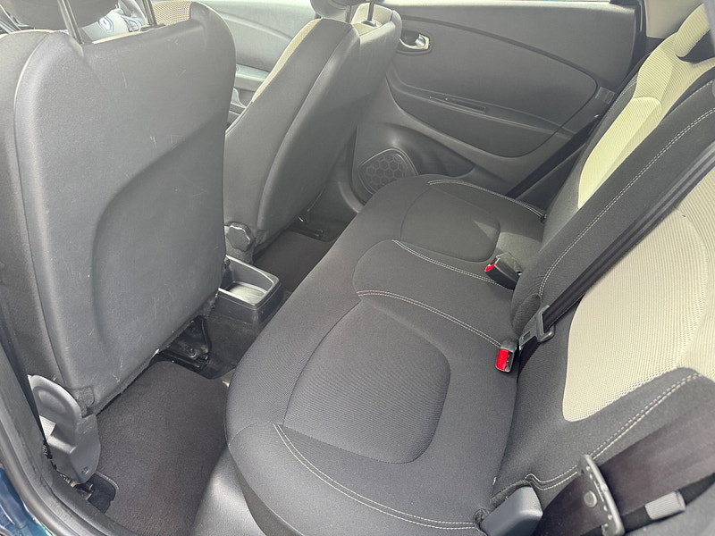 Renault Captur 0.9 TCe ENERGY Iconic SUV 5dr Petrol Manual Euro 6 (s/s) (90 ps)