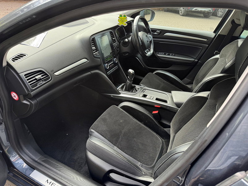 Renault Megane 1.5 dCi Dynamique S Nav Sport Tourer 5dr Diesel Manual Euro 6 (s/s) (110 ps)