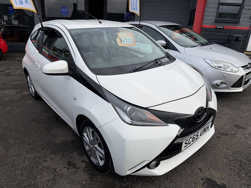 Toyota Aygo 1.0 VVT-i x-pression Hatchback 3dr Petrol Manual Euro 5 Euro 5 (68 ps)