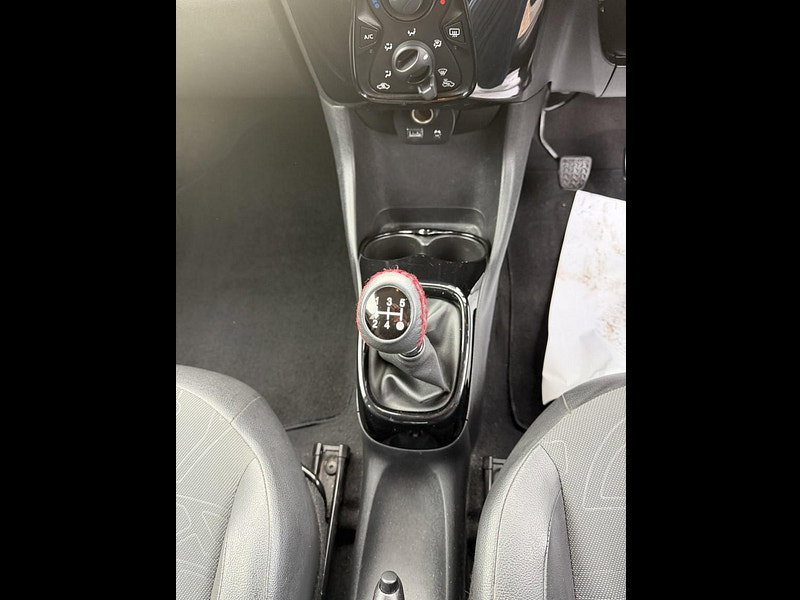 Toyota Aygo 1.0 VVT-i x-pression Hatchback 3dr Petrol Manual Euro 5 Euro 5 (68 ps)