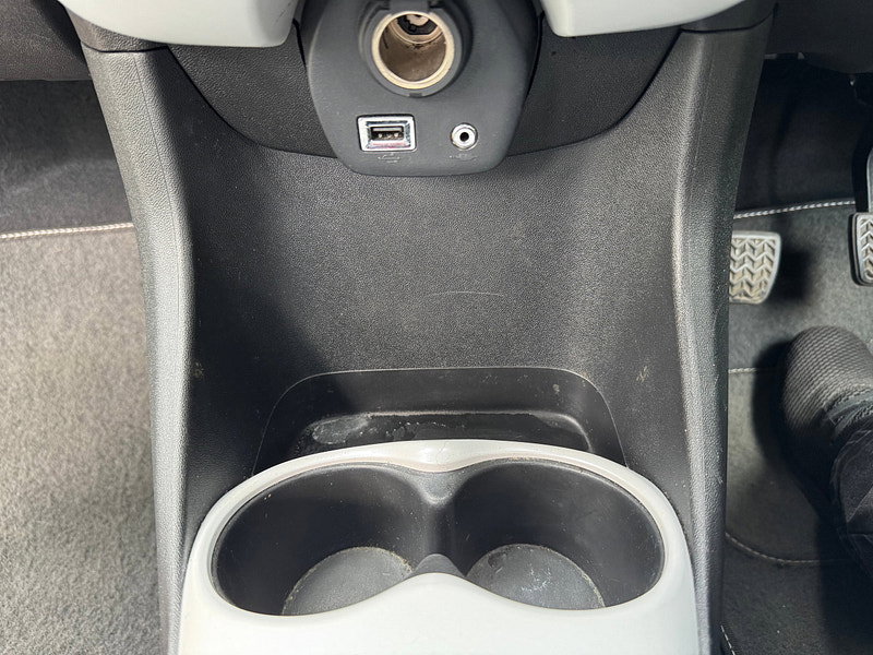 Toyota Aygo 1.0 VVT-i x-pure Hatchback 5dr Petrol Manual Euro 6 (68 ps)
