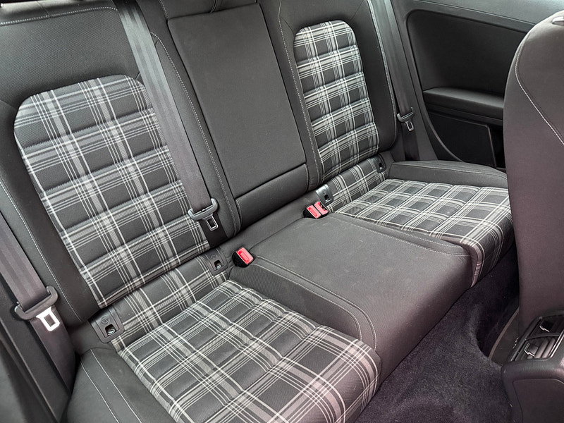 Volkswagen Golf 2.0 TDI BlueMotion Tech GTD Hatchback 3dr Diesel Manual Euro 6 (s/s) (184 ps)
